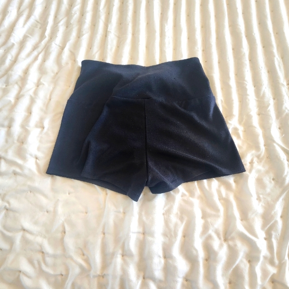 K TOO shorts